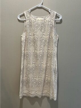Sleeveless Lace Shift Dress in Ivory